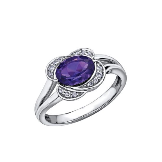DD3011 DIAMOND AND AMETHYST RING